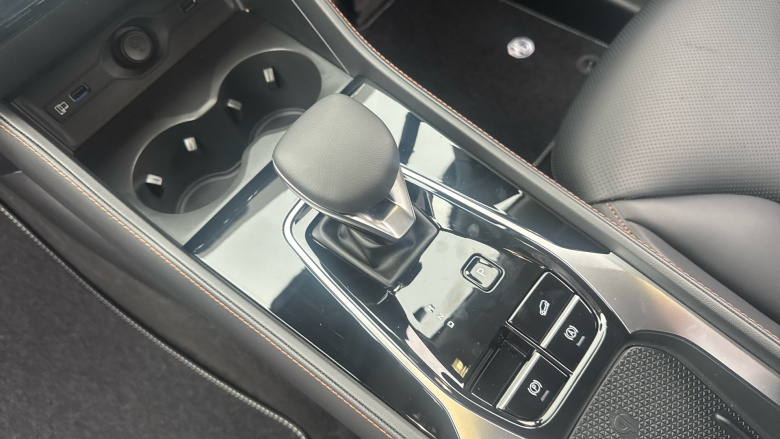 MG HS 1.5 T-GDI PHEV Trophy 5dr Auto Hatchback